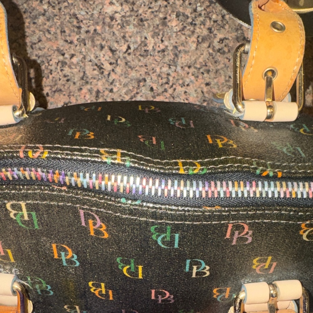 Dooney & Bourke Y2K RARE Black Multicolor DB Logo Shoulder Bag with rainbow zip - Picture 6 of 9